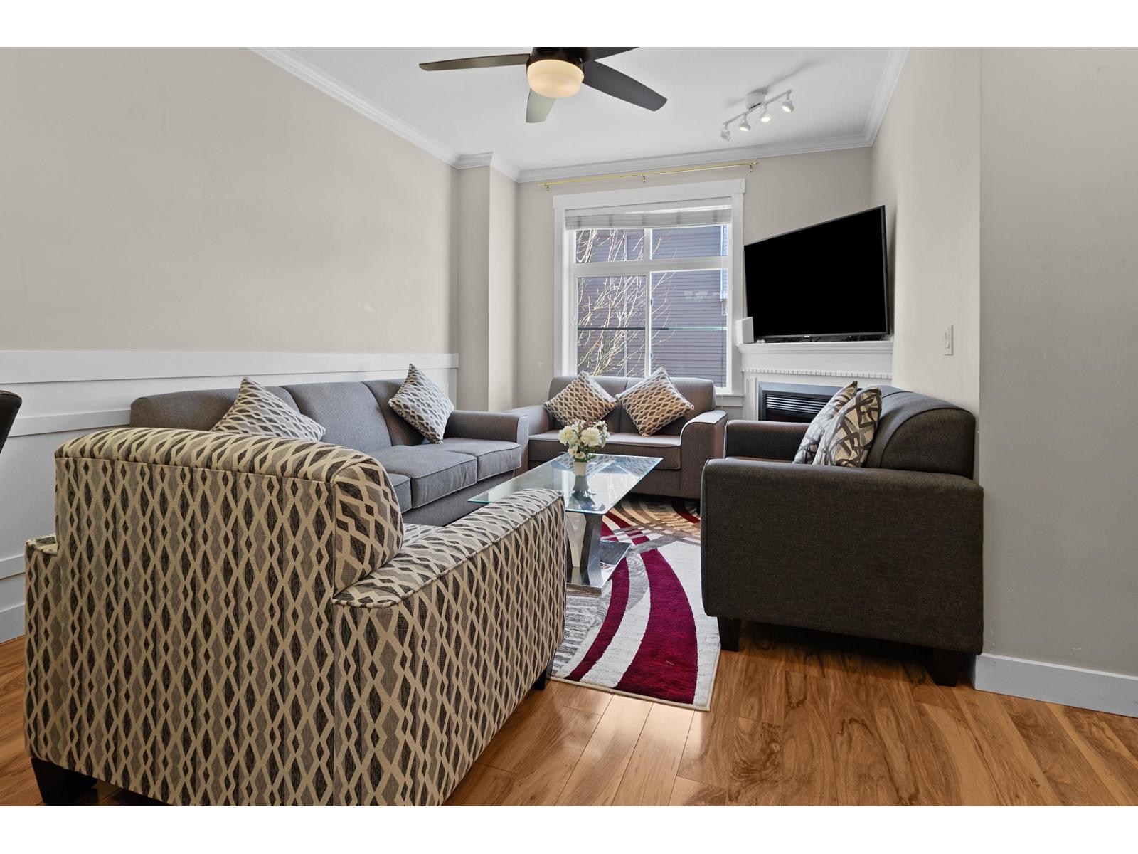 42 9405 121 Street Property Photo 18