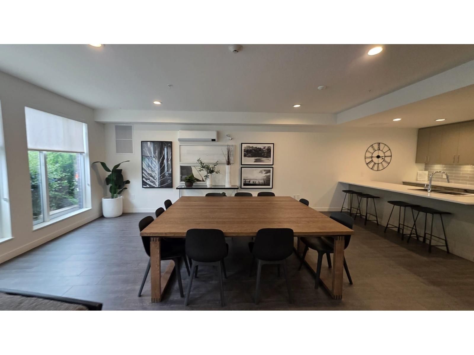 A114 20834 80 Avenue Property Photo 14