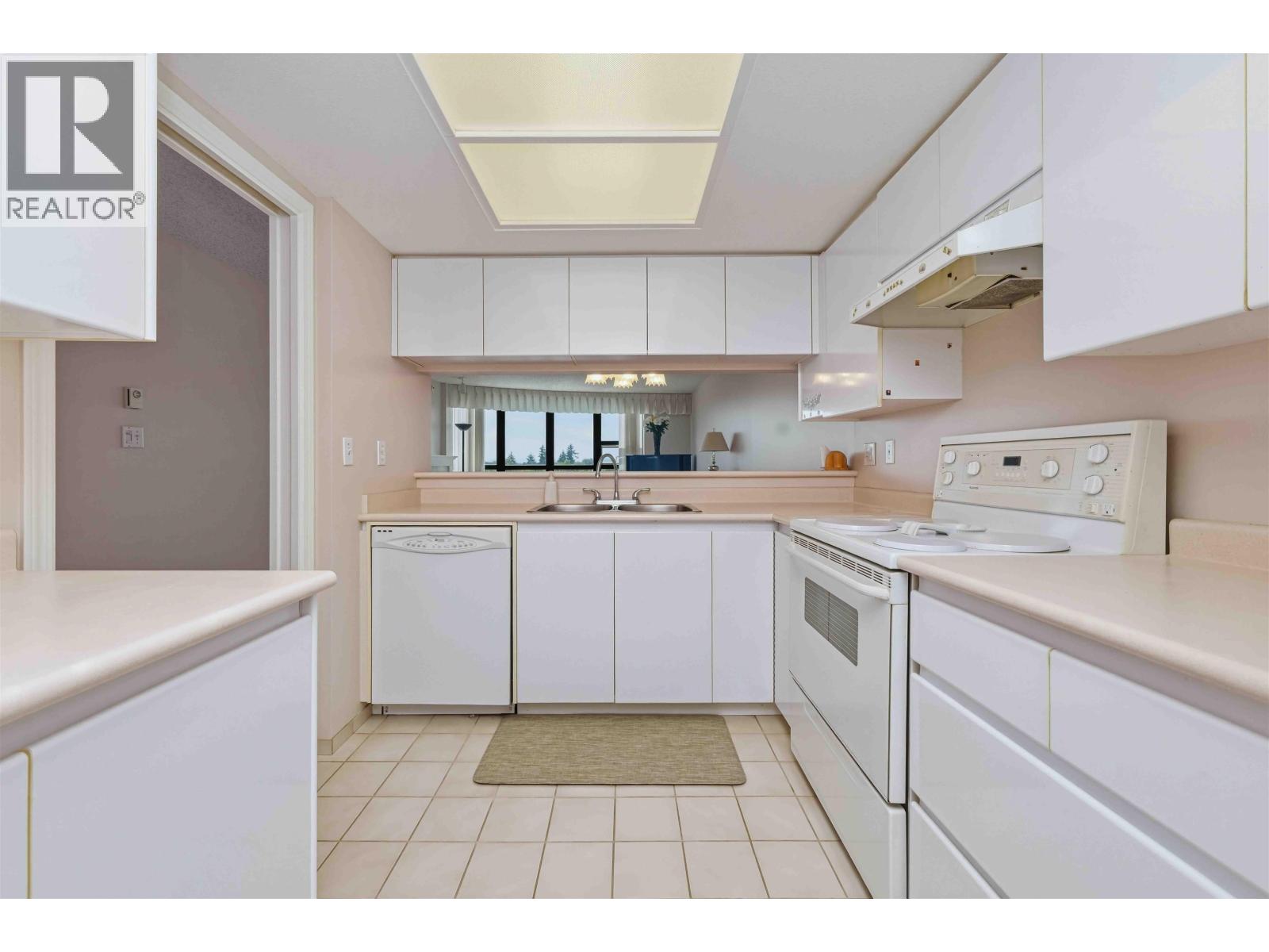704 1190 Pipeline Road Property Photo 10
