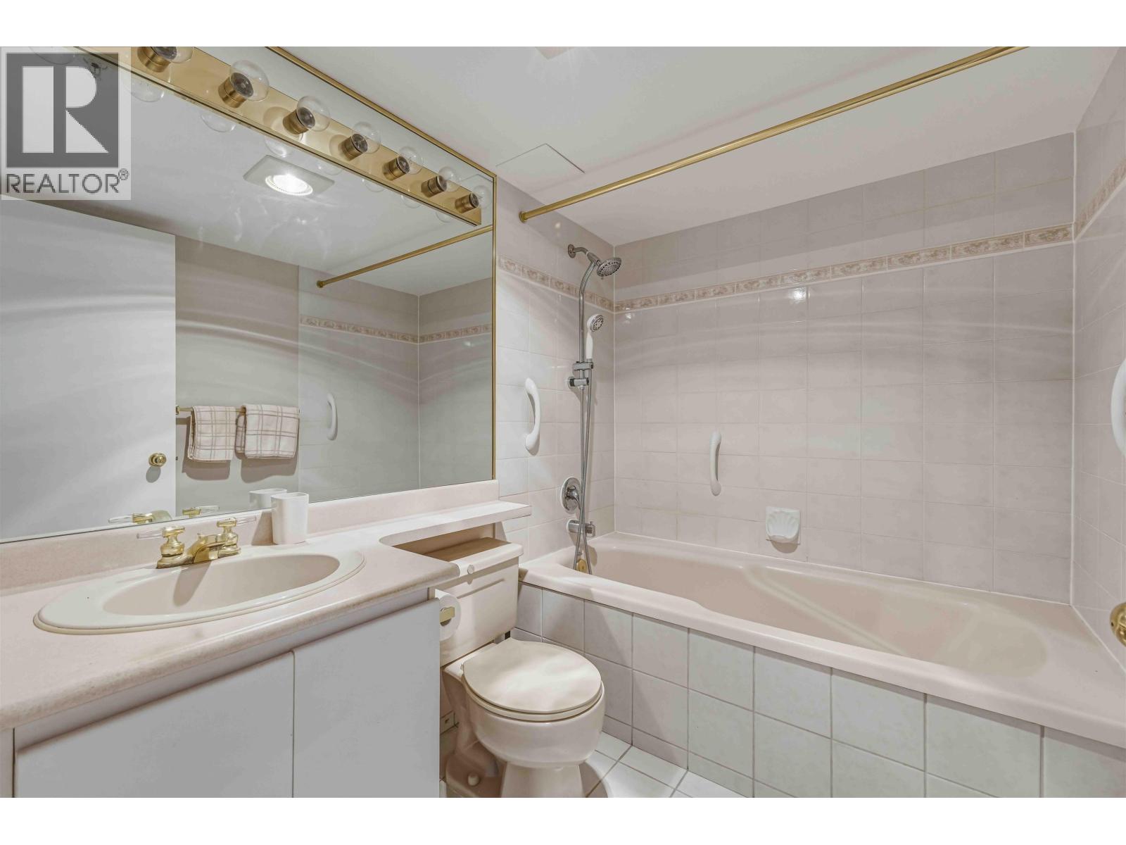 704 1190 Pipeline Road Property Photo 14