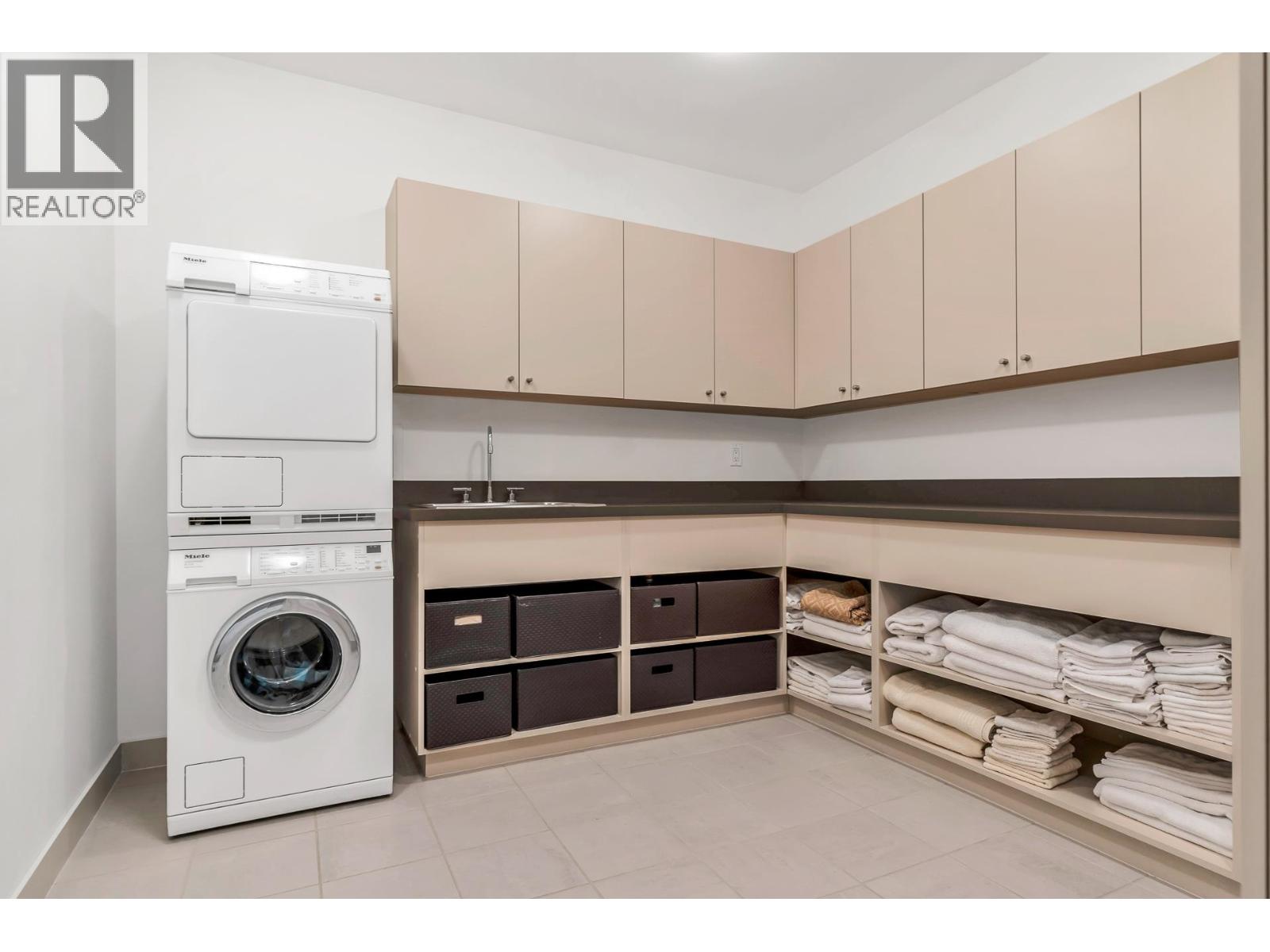 101 1139 W Cordova Street Property Photo 27