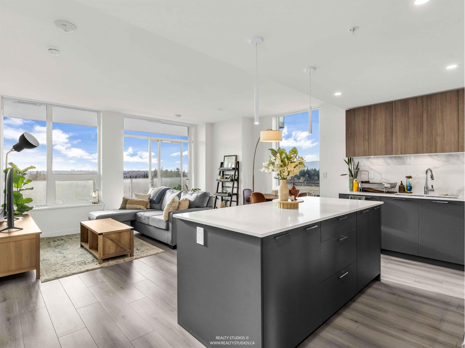 608 8551 201 Street Property Photo 2