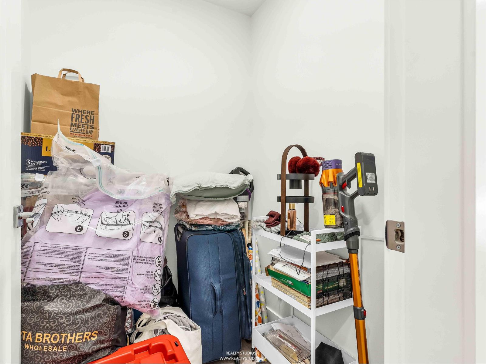 608 8551 201 Street Property Photo 27