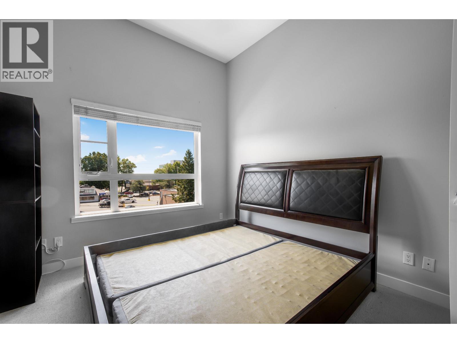 418 12075 Edge Street Property Photo 12