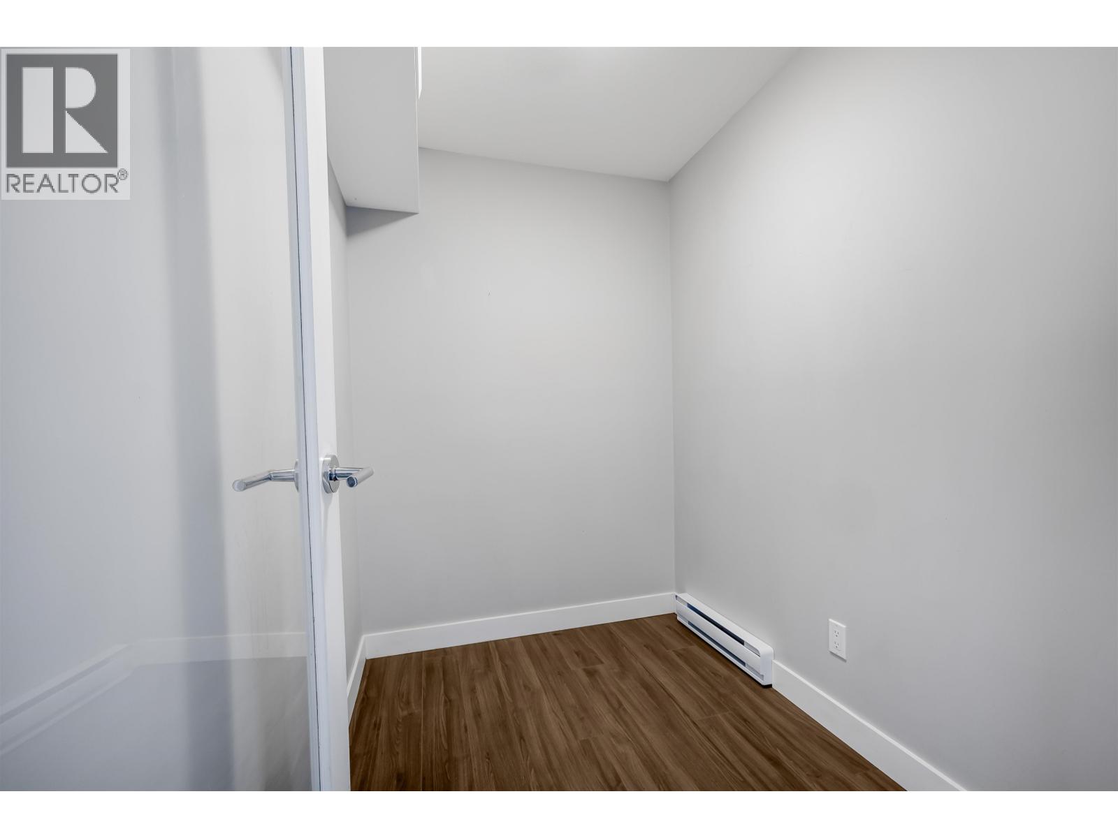 418 12075 Edge Street Property Photo 16