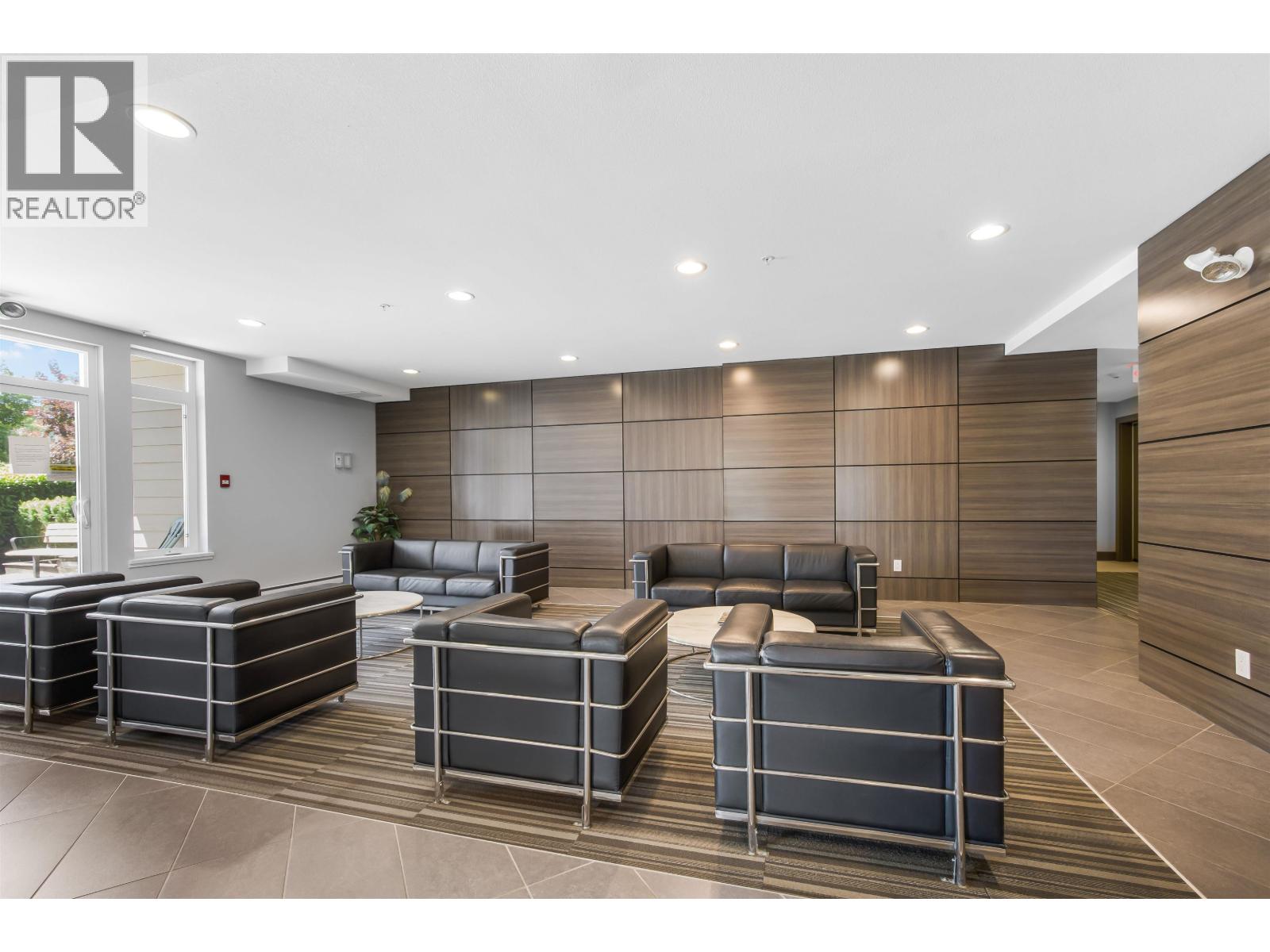 418 12075 Edge Street Property Photo 19