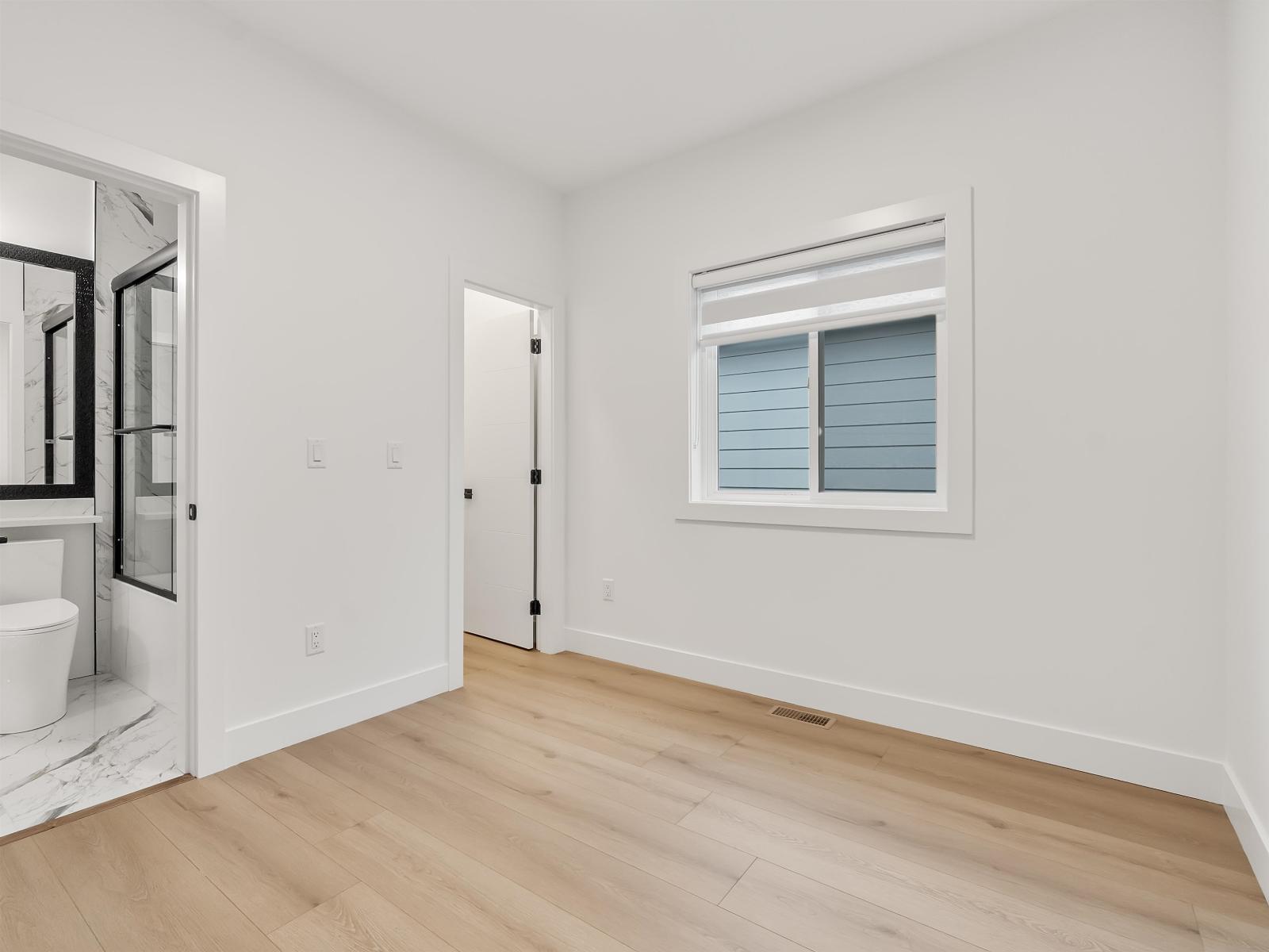 102 16697 16 Avenue Property Photo 30