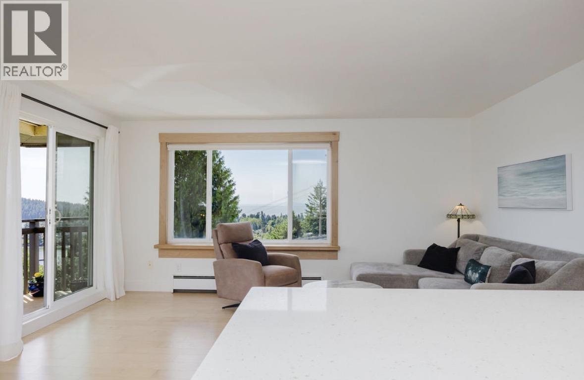 11 694 School Road Property Photo 7