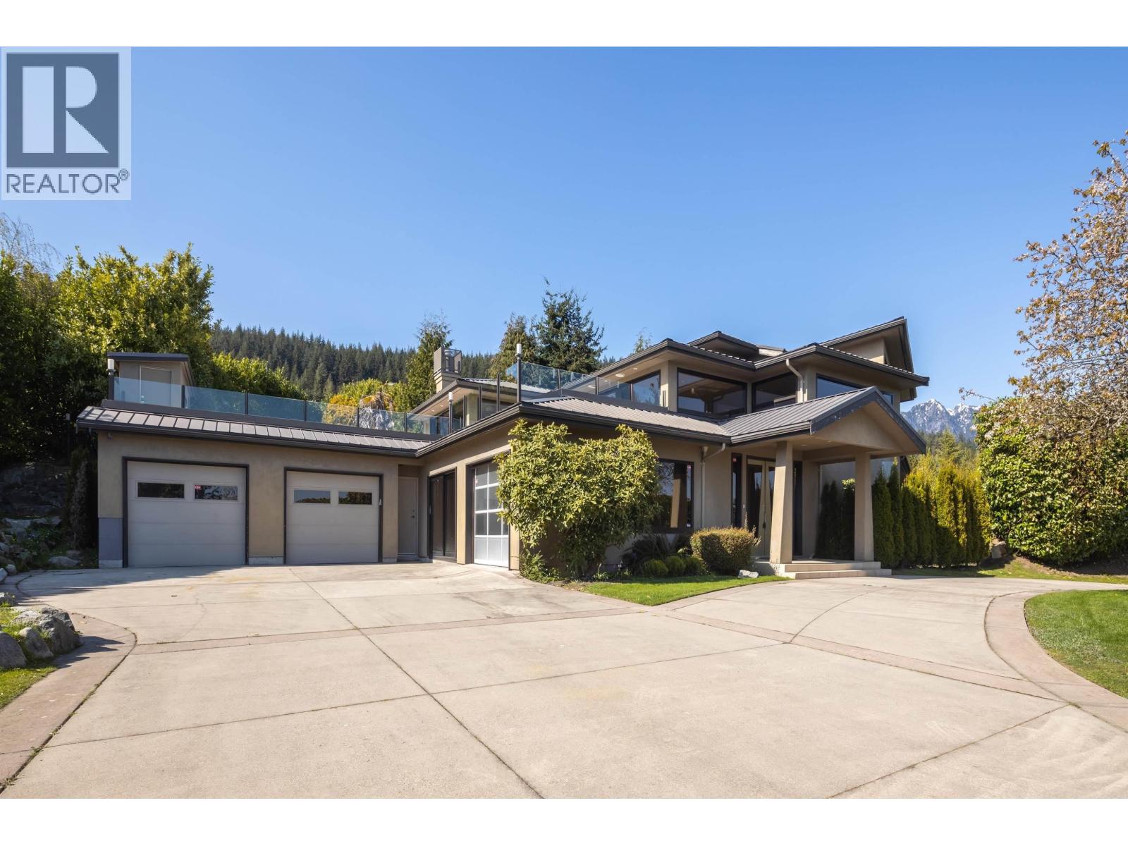 1109 HILLSIDE ROAD Property Photo 1