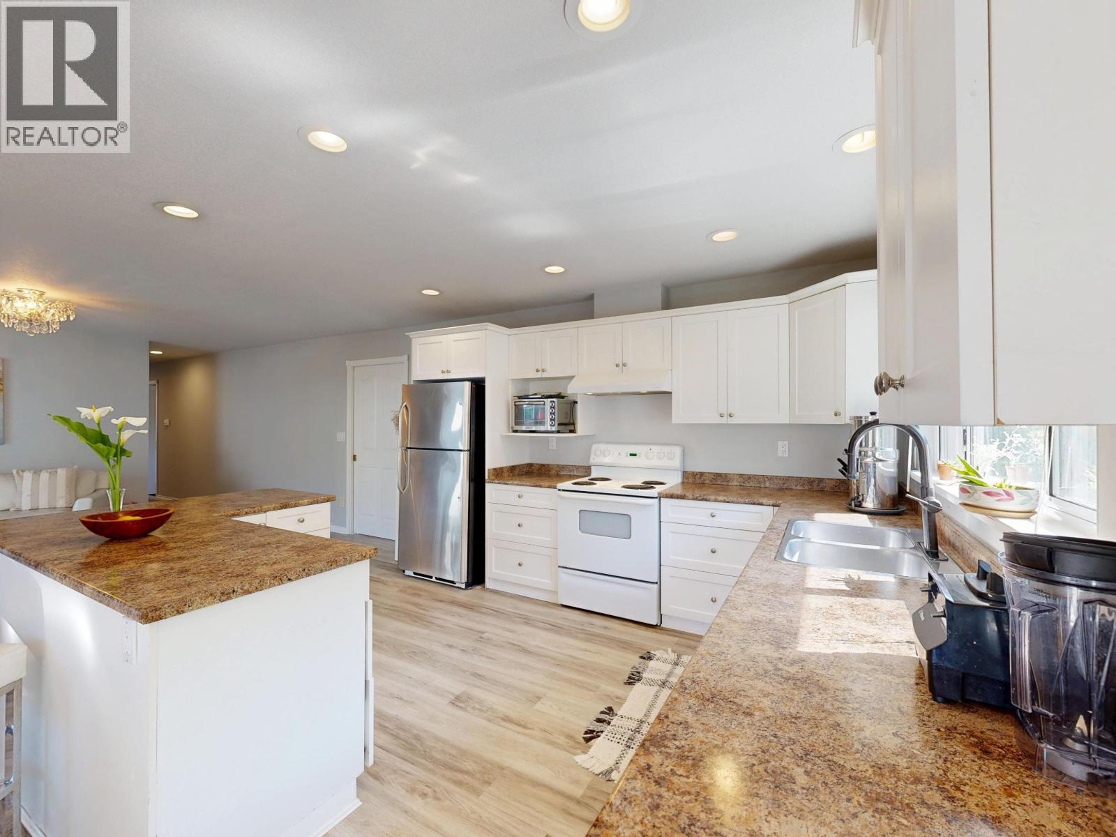 3311 Rakanna Place Property Photo 11