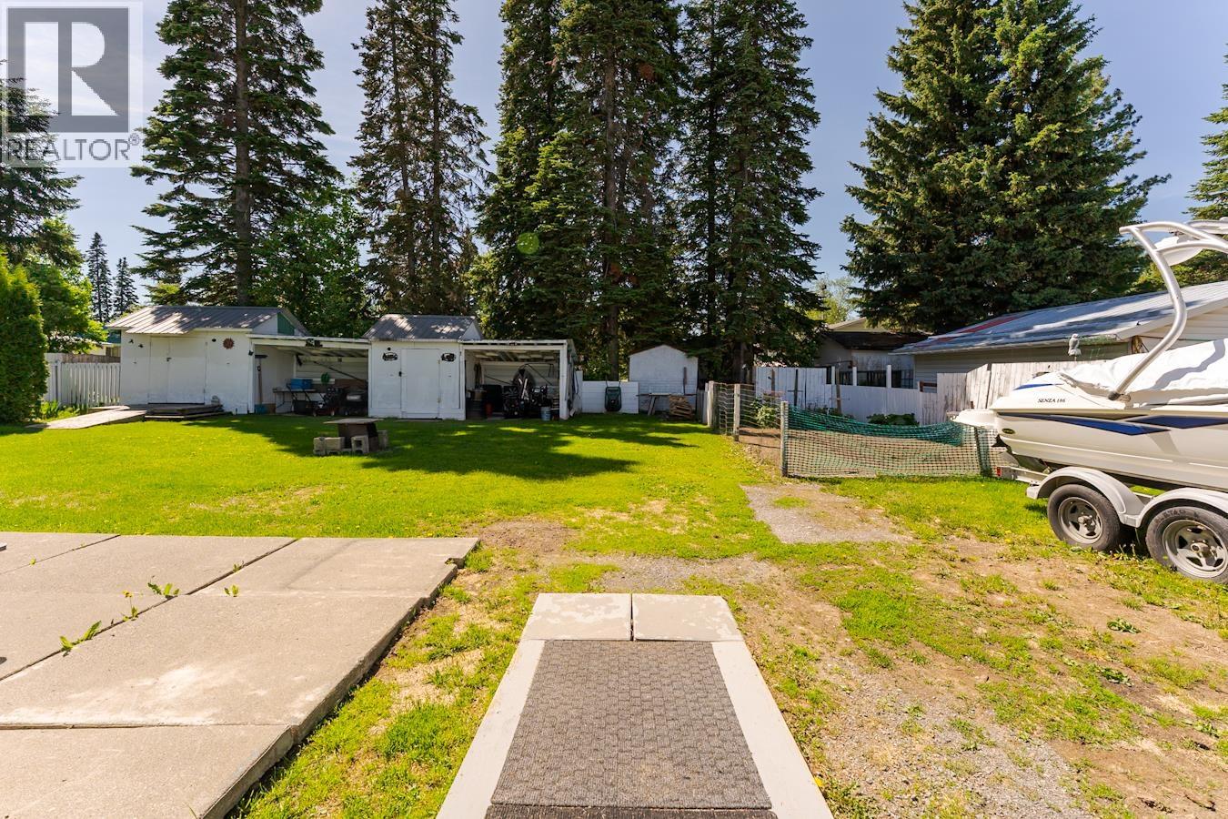 6815 Langer Crescent Property Photo 19