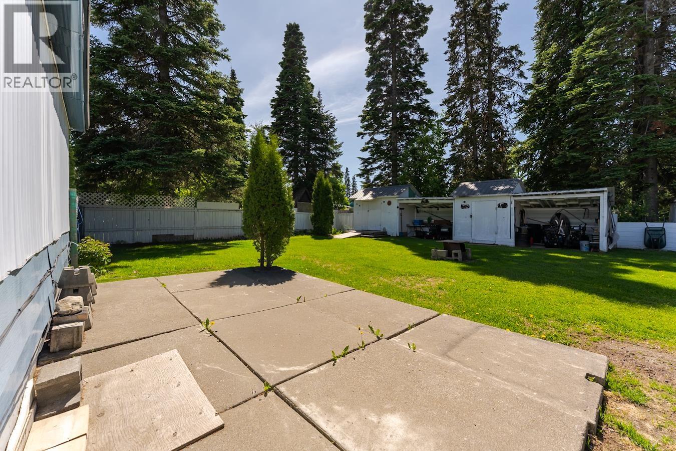 6815 Langer Crescent Property Photo 20