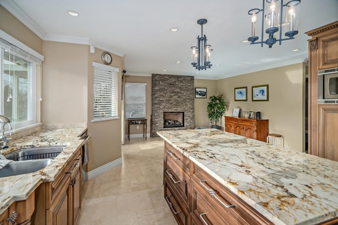 8247 Bowyer Drive Property Photo 15