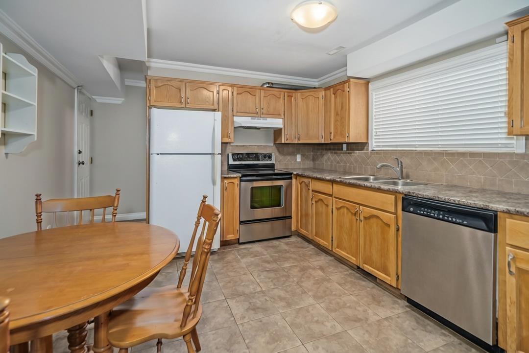 8247 Bowyer Drive Property Photo 32