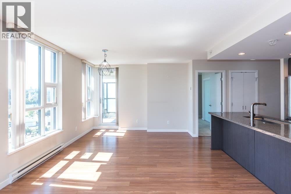 1406 2232 Douglas Road Property Photo 5