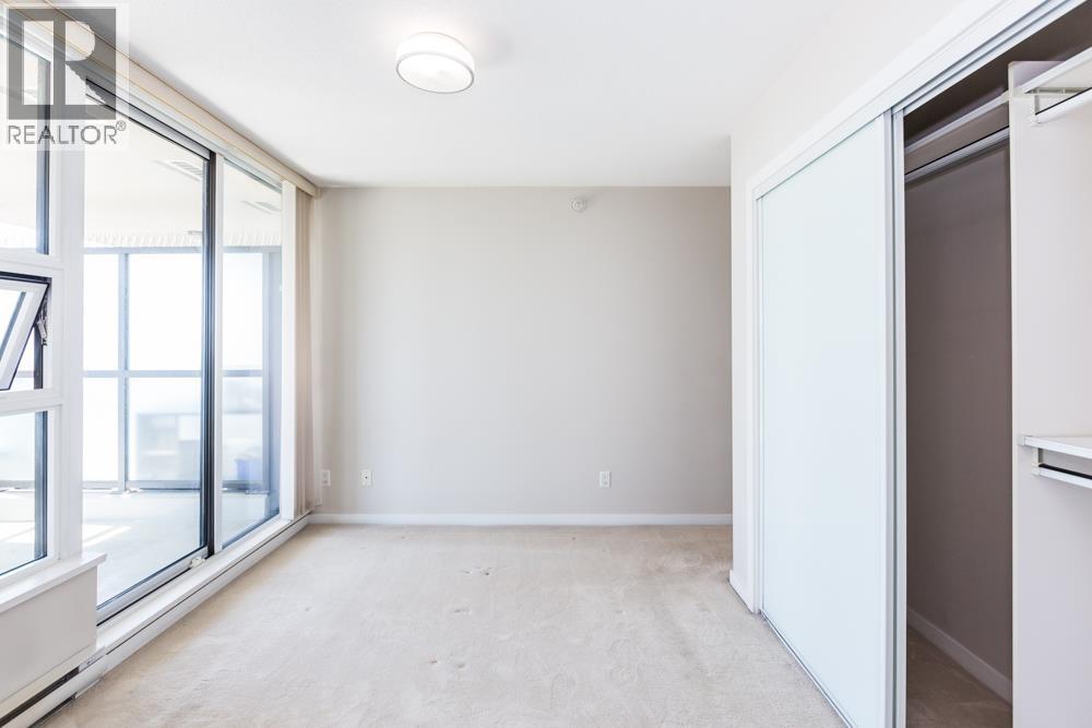 1406 2232 Douglas Road Property Photo 11