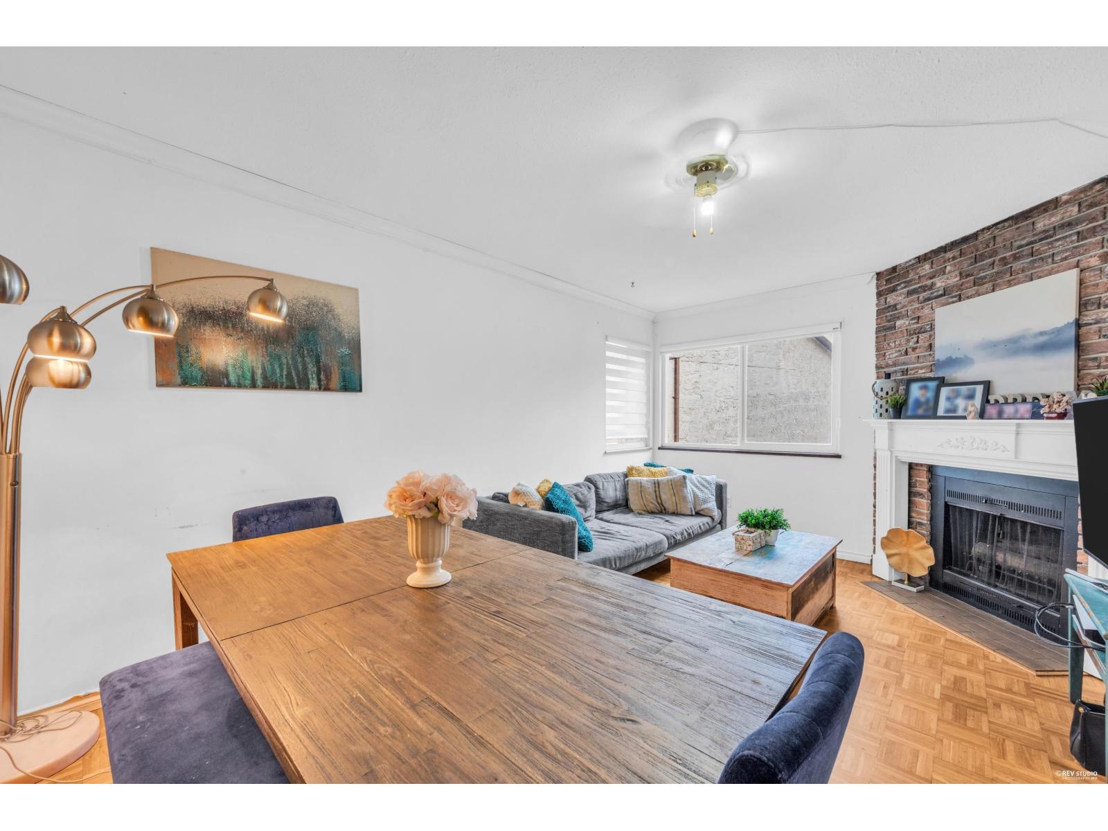9618 139 Street Property Photo 3