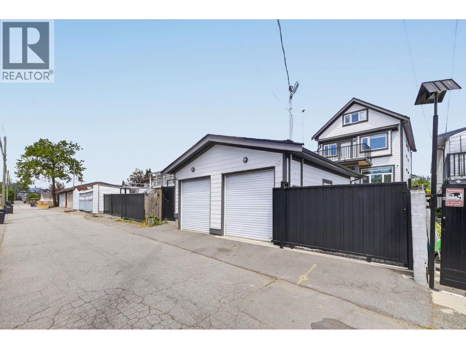 6749 Knight Street Property Photo 32