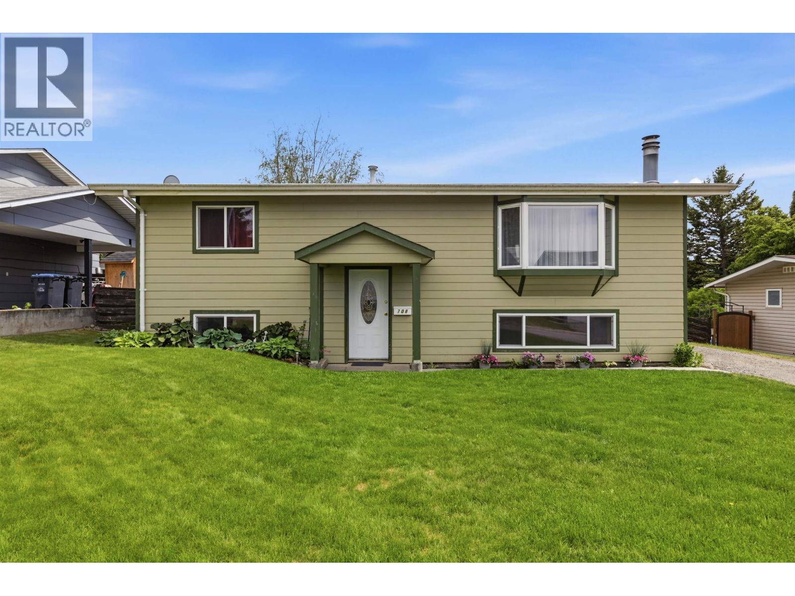708 Smith Street Property Photo 1