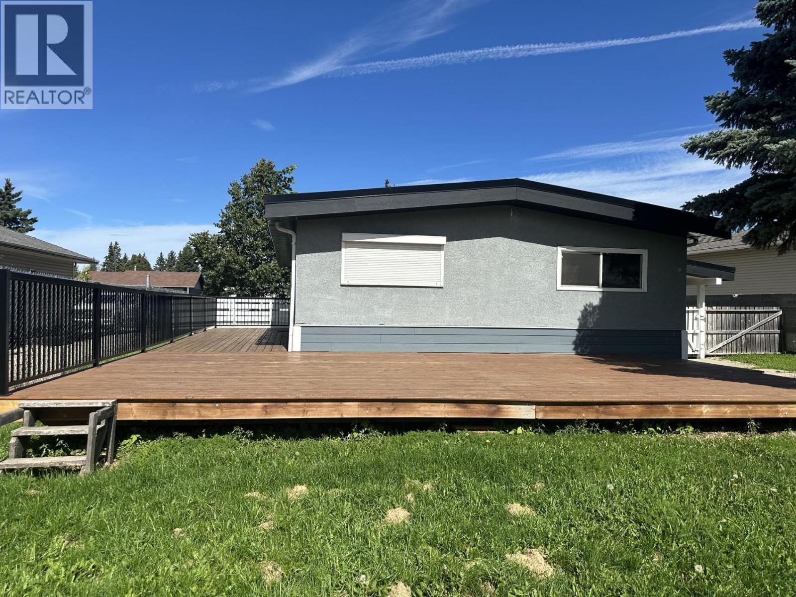 9403 112 Avenue Property Photo 9