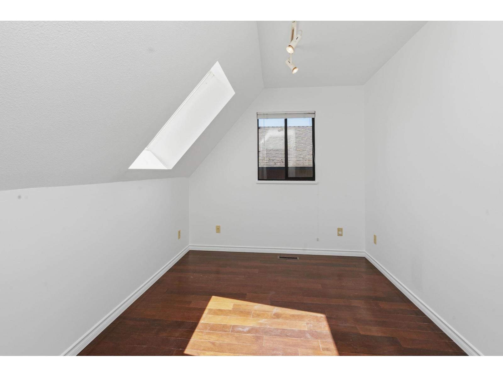 14815 Hardie Avenue Property Photo 36