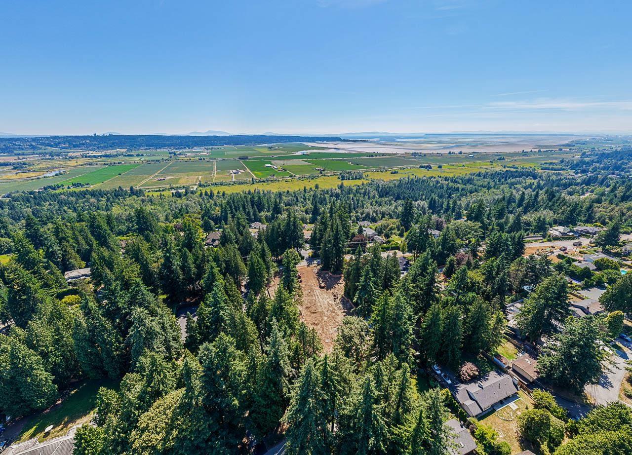 13803 56 Avenue Property Photo 9