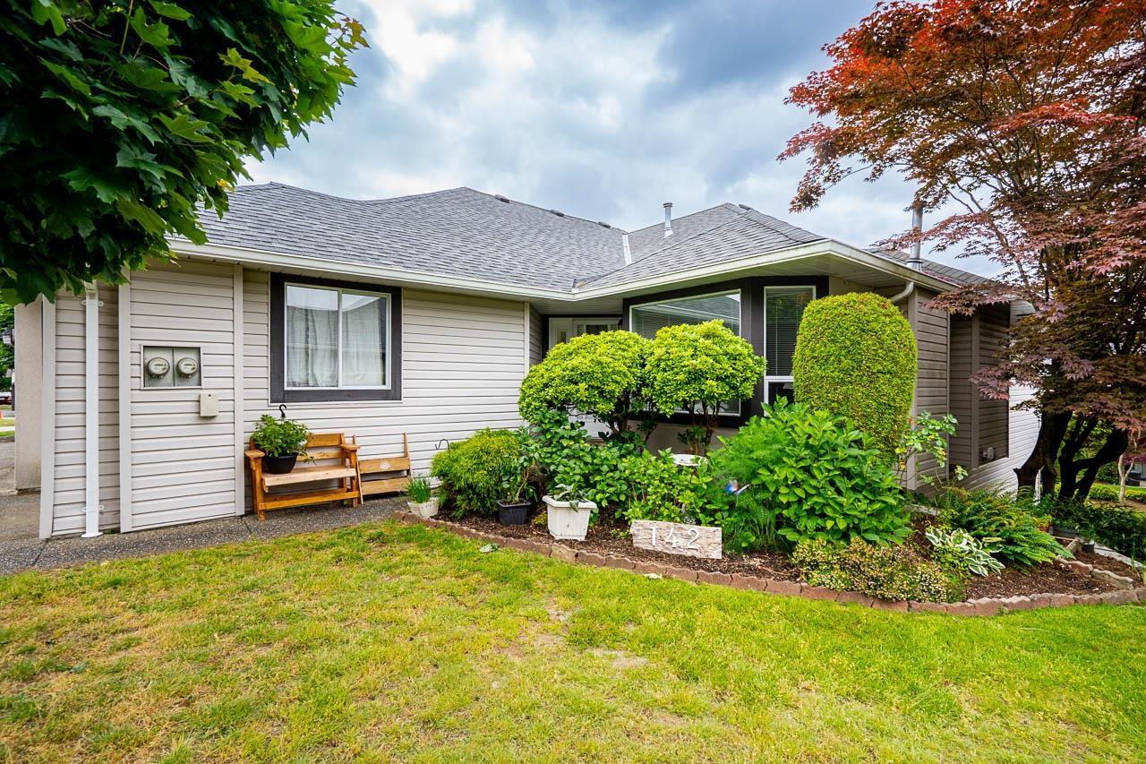 142 3160 Townline Road Property Photo 1