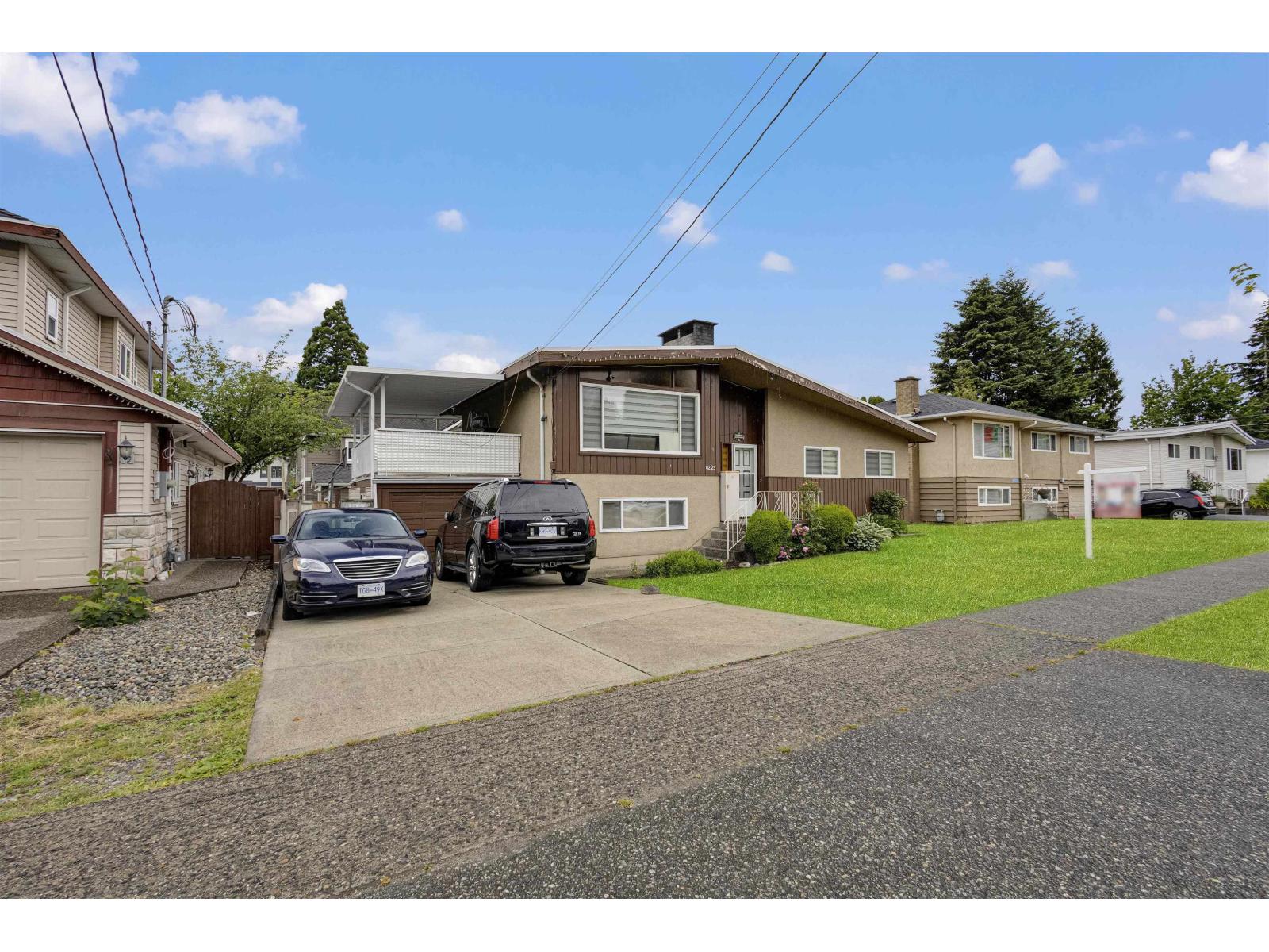 8225 112 Street Property Photo 2