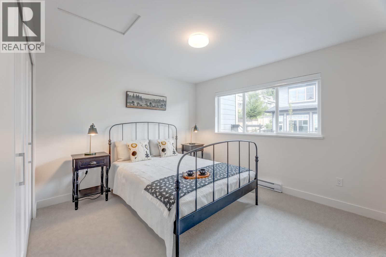 104 3421 Queenston Avenue Property Photo 18