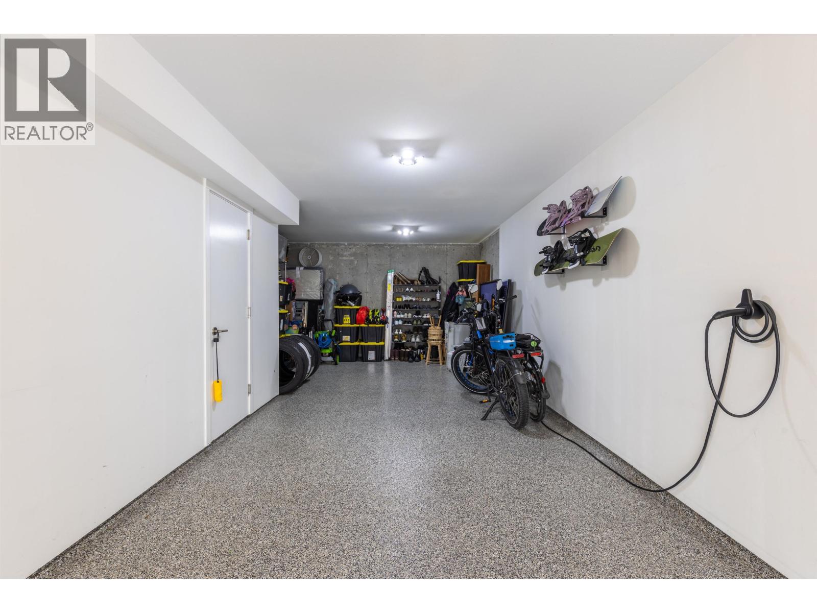 140 3565 Baycrest Avenue Property Photo 33