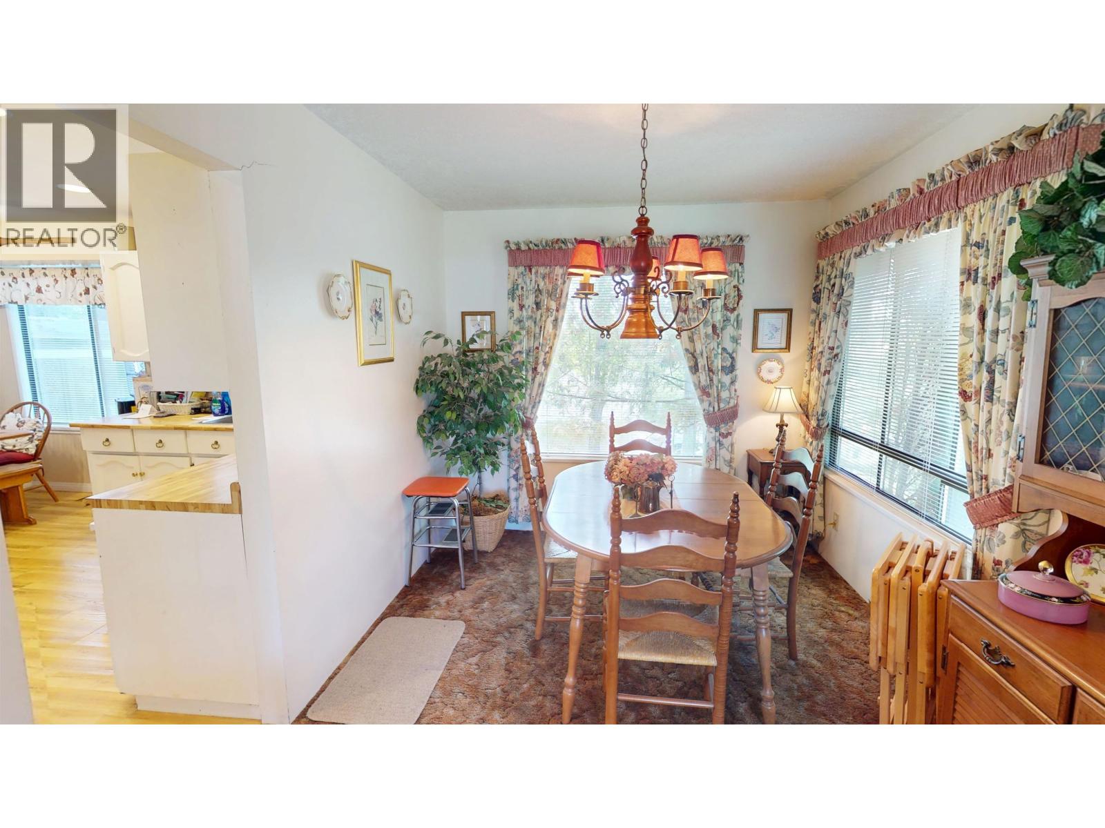 378 Thompson Road Property Photo 6