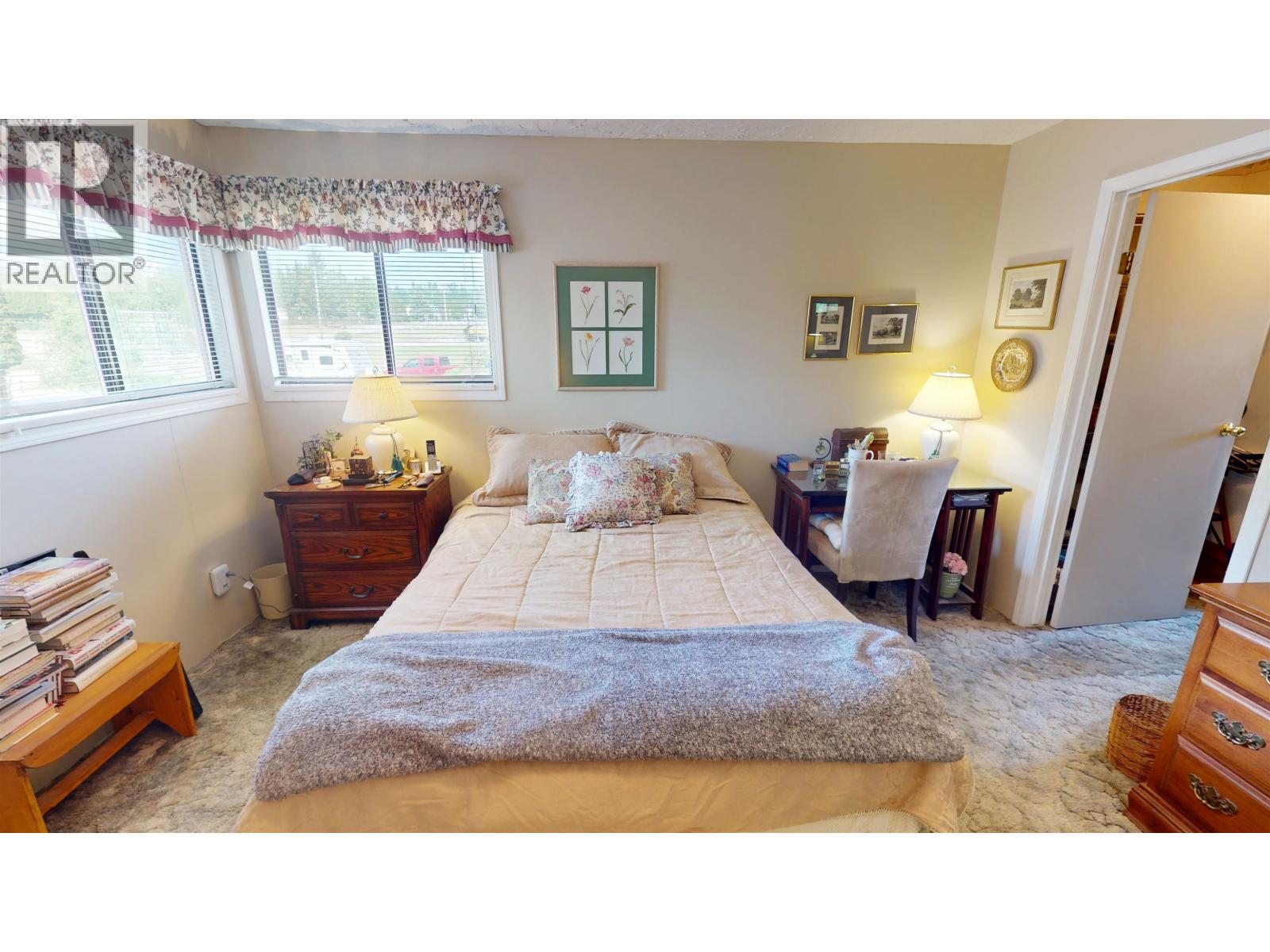378 Thompson Road Property Photo 21