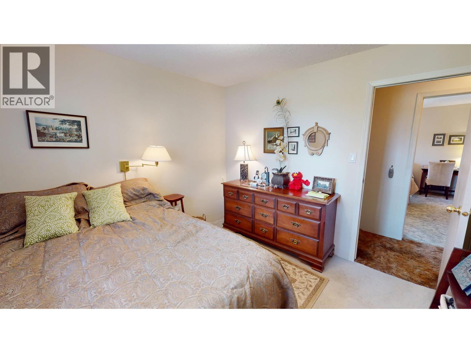 378 Thompson Road Property Photo 29