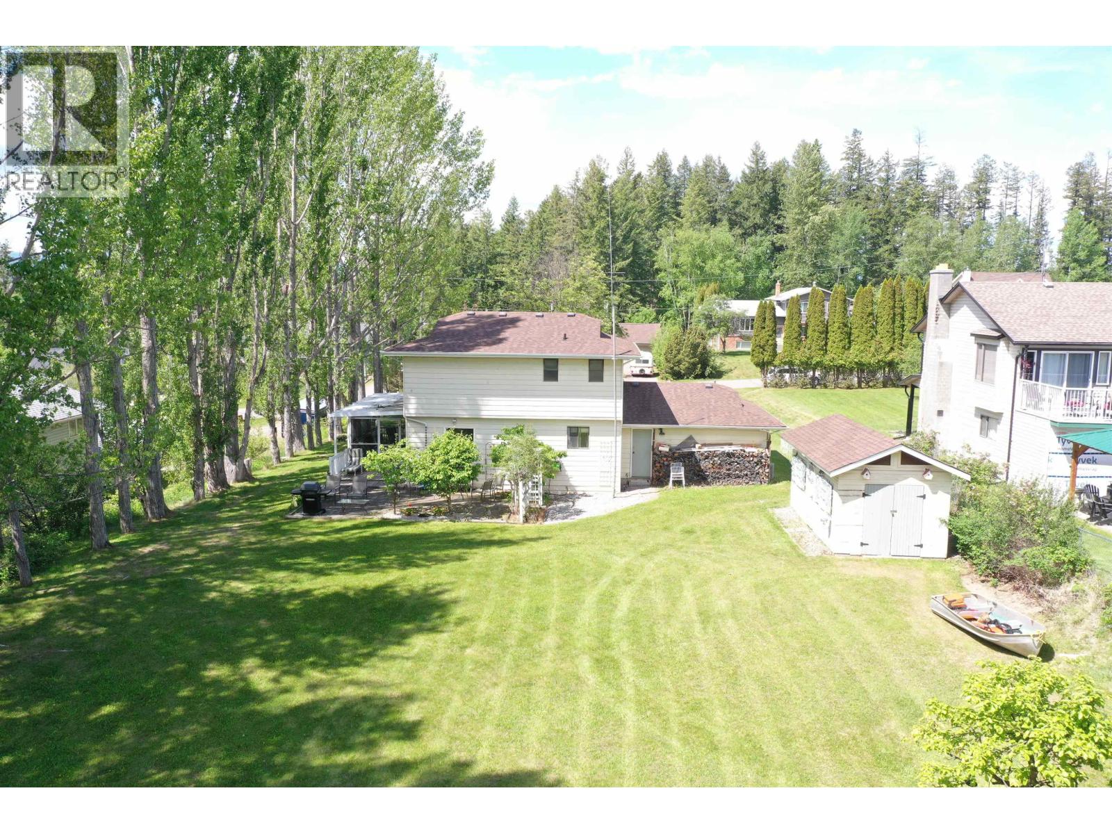 378 Thompson Road Property Photo 32