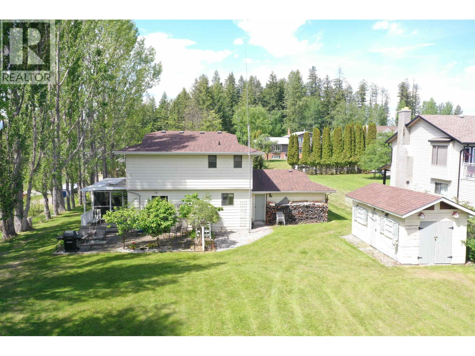 378 Thompson Road Property Photo 33