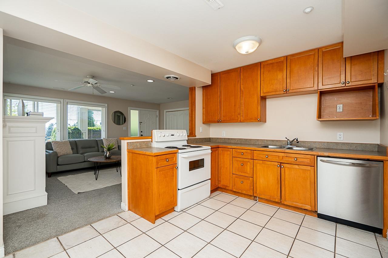 15645 Pacific Avenue Property Photo 26