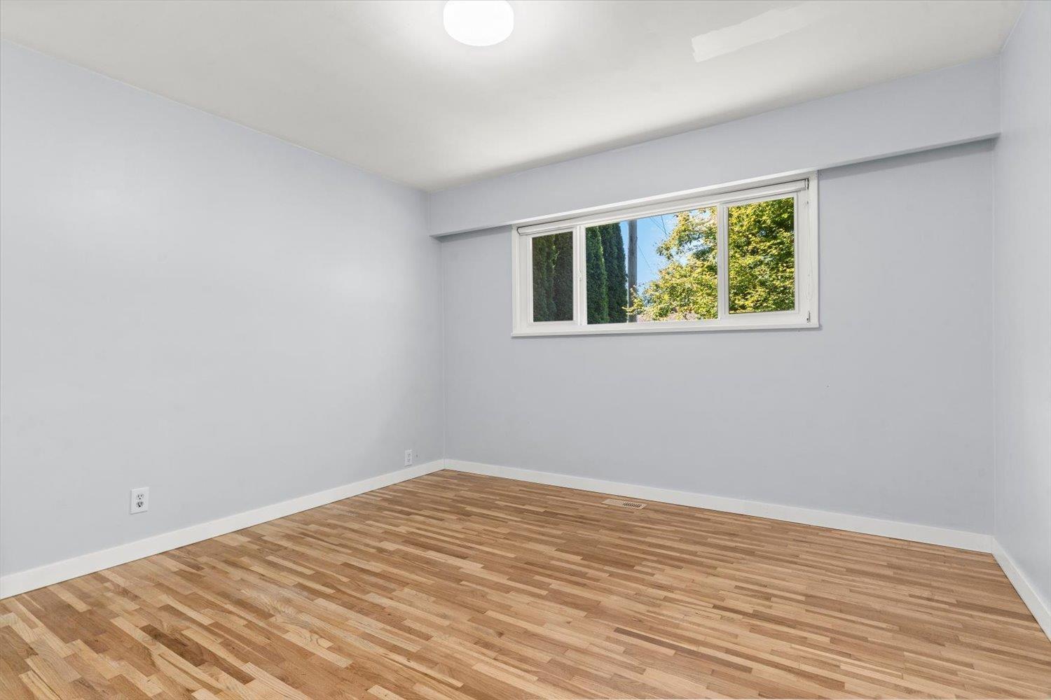 9740 Carleton Street Property Photo 16