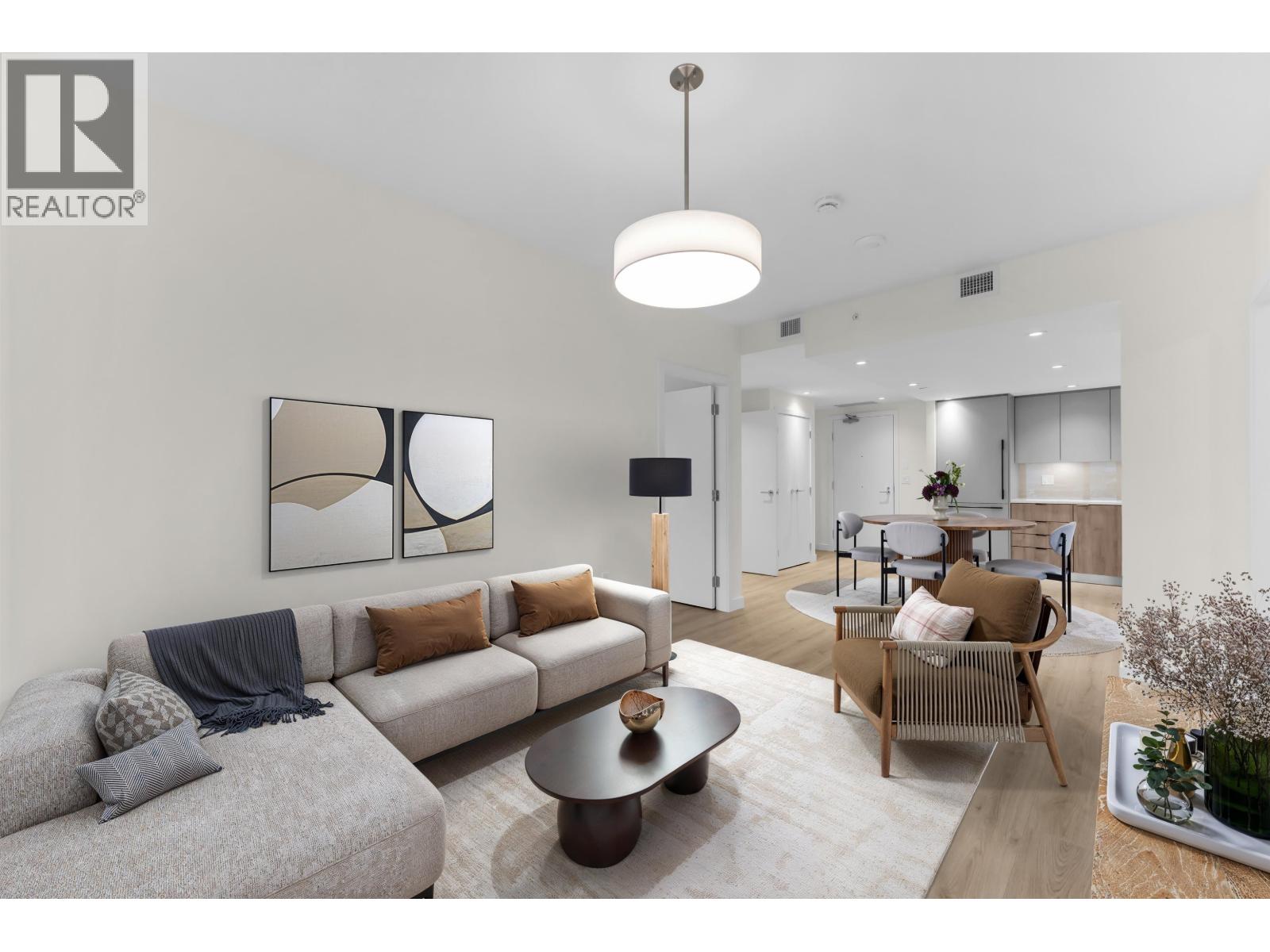401 755 Harbourside Drive Property Photo 3