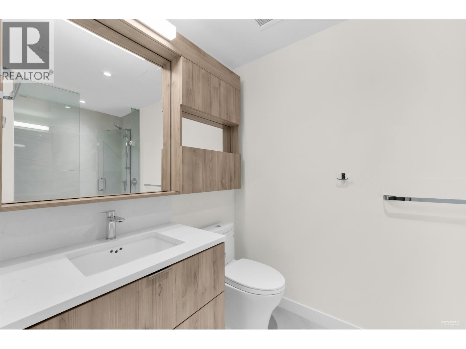 401 755 Harbourside Drive Property Photo 11