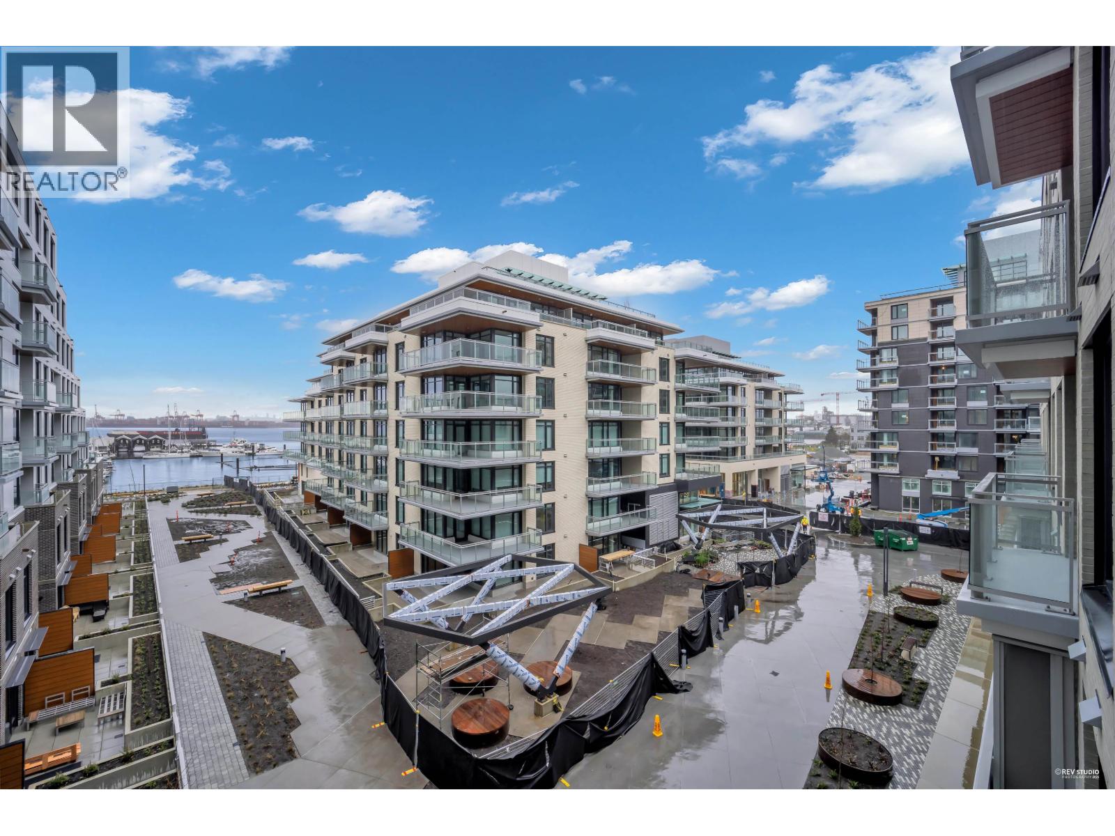 401 755 Harbourside Drive Property Photo 19