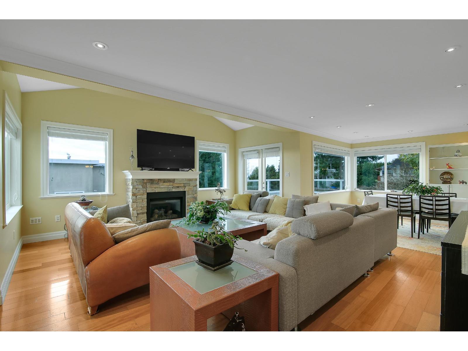 1050 Parker Street Property Photo 13