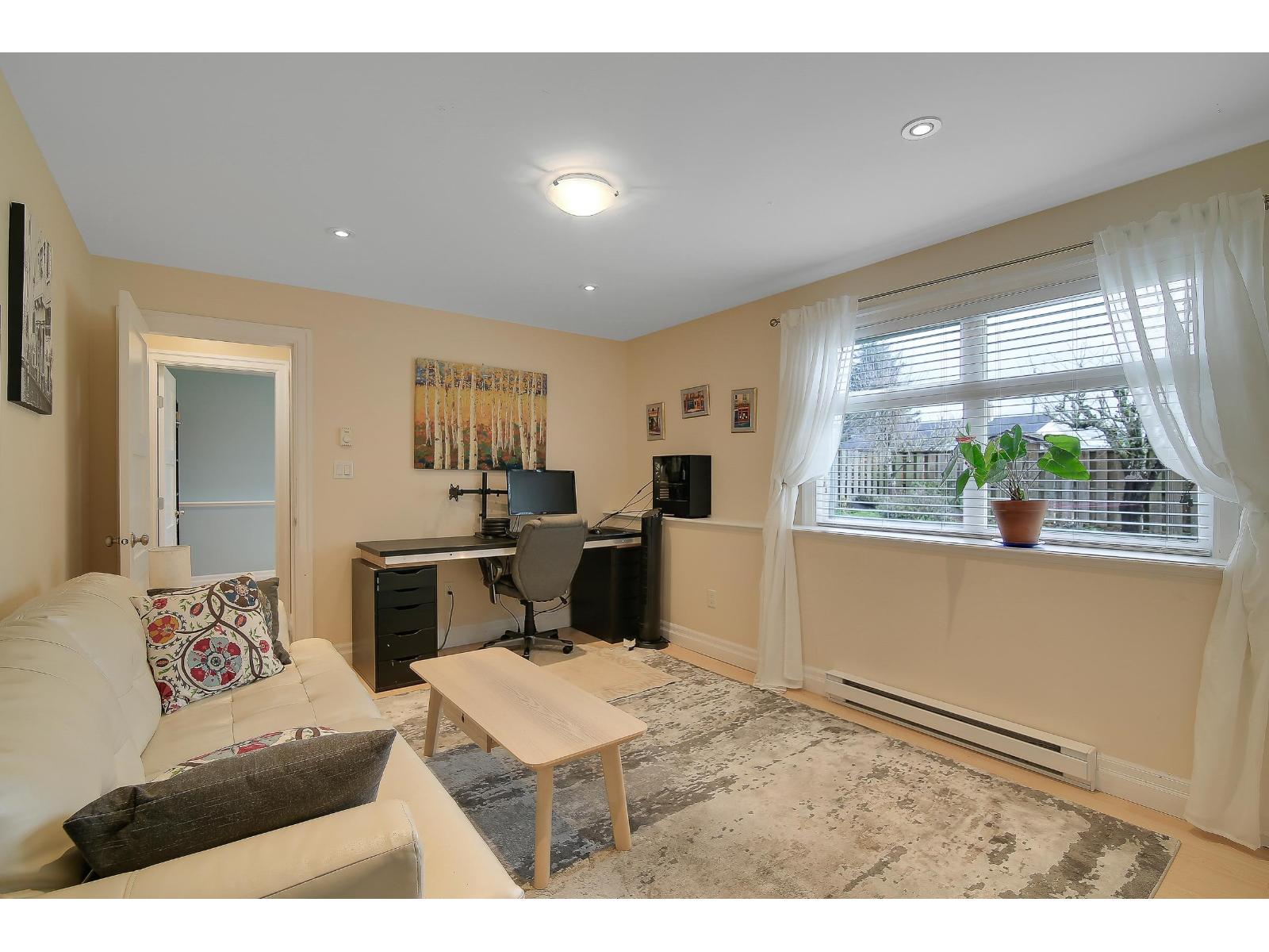1050 Parker Street Property Photo 32