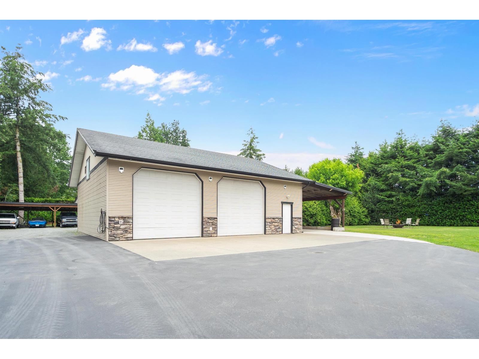 24645 50 Avenue Property Photo 32