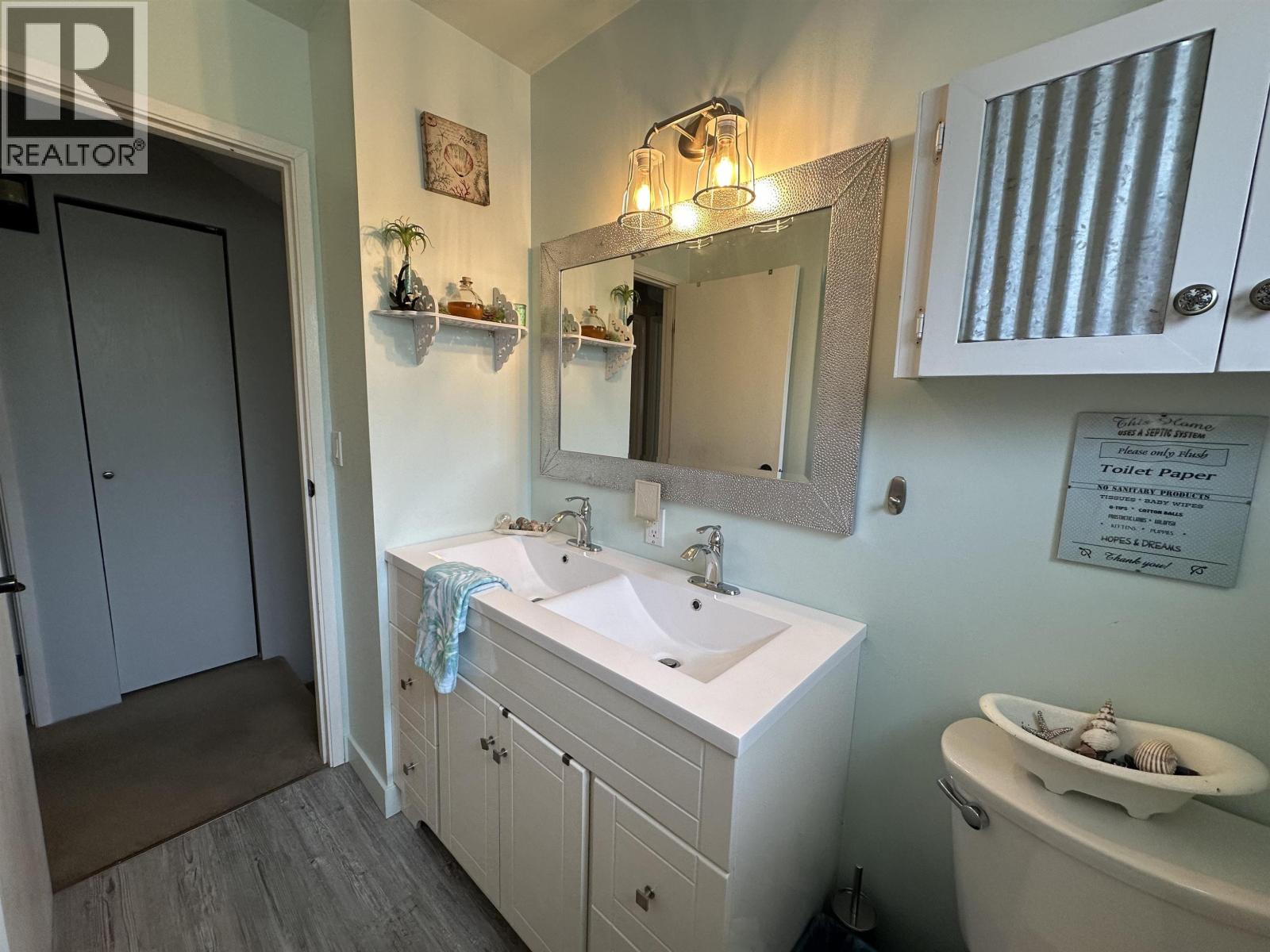 6445 Livingston Road Property Photo 14