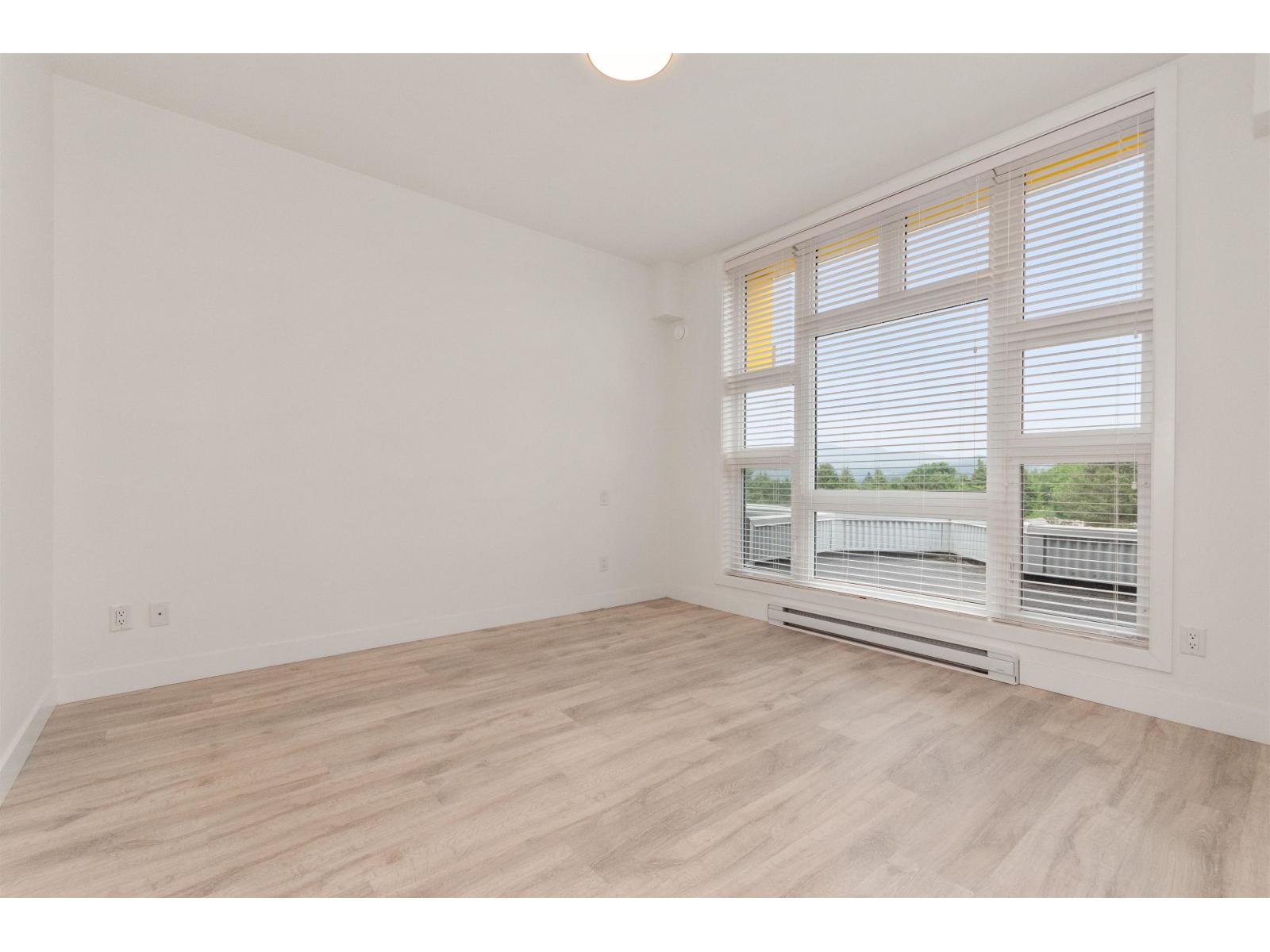 604 32838 Landeau Place Property Photo 20