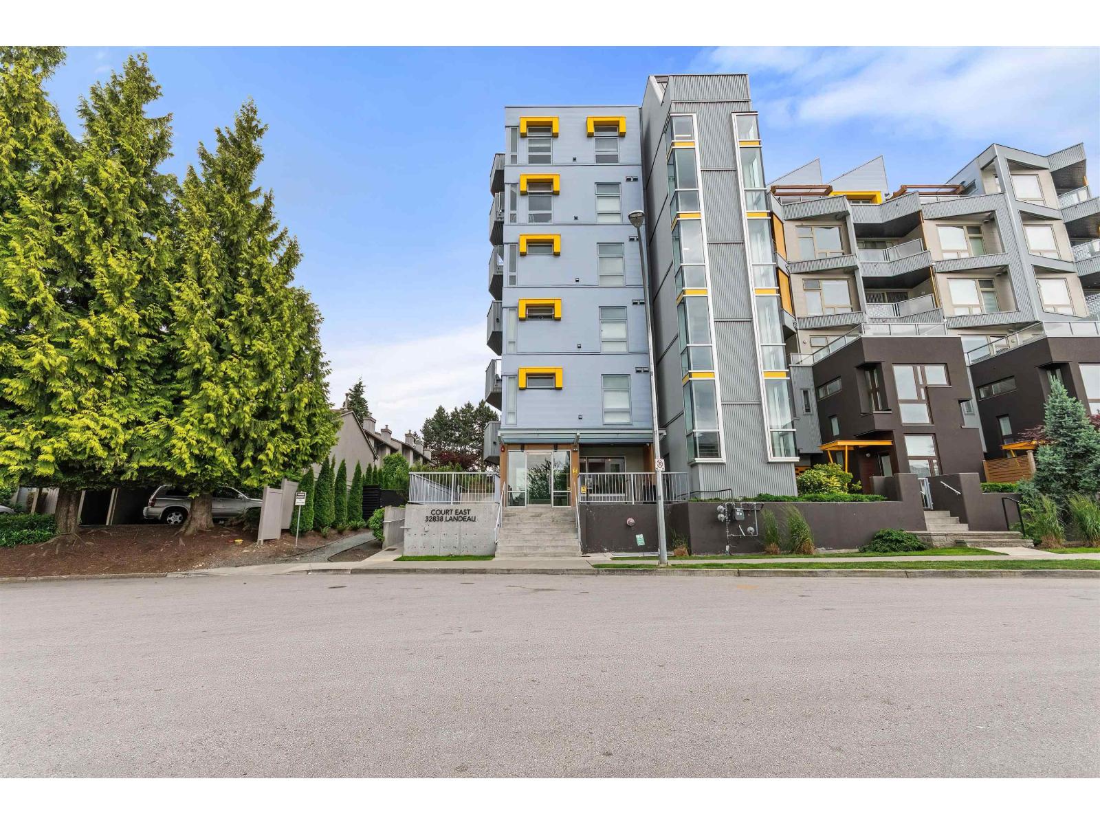 604 32838 Landeau Place Property Photo 39