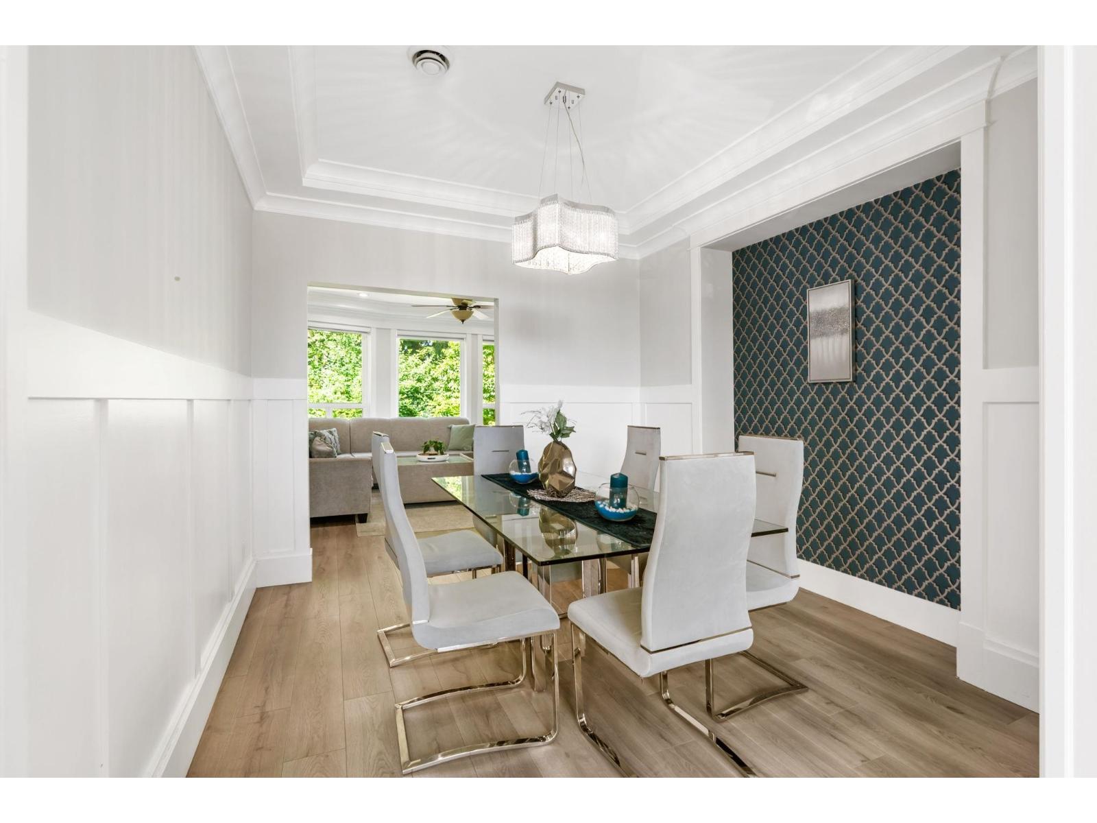 6287 148a Street Property Photo 12