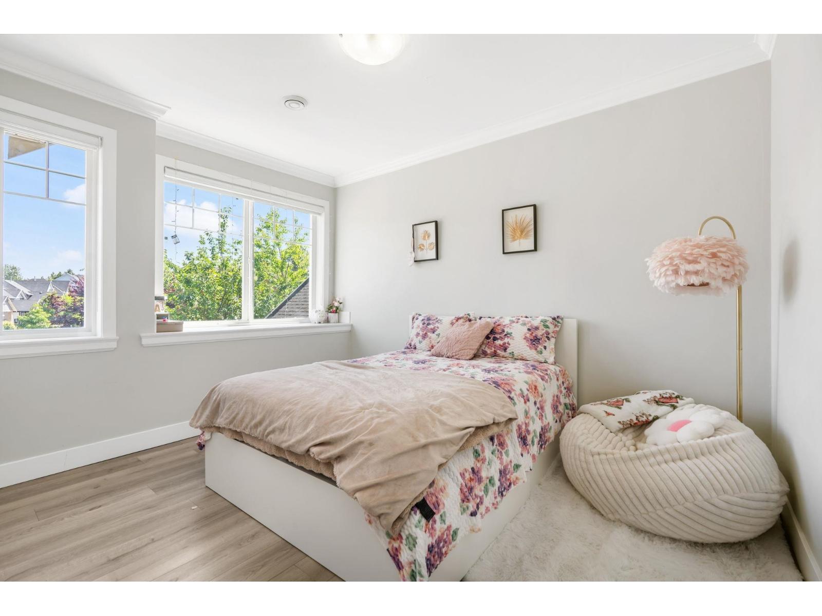 6287 148a Street Property Photo 20