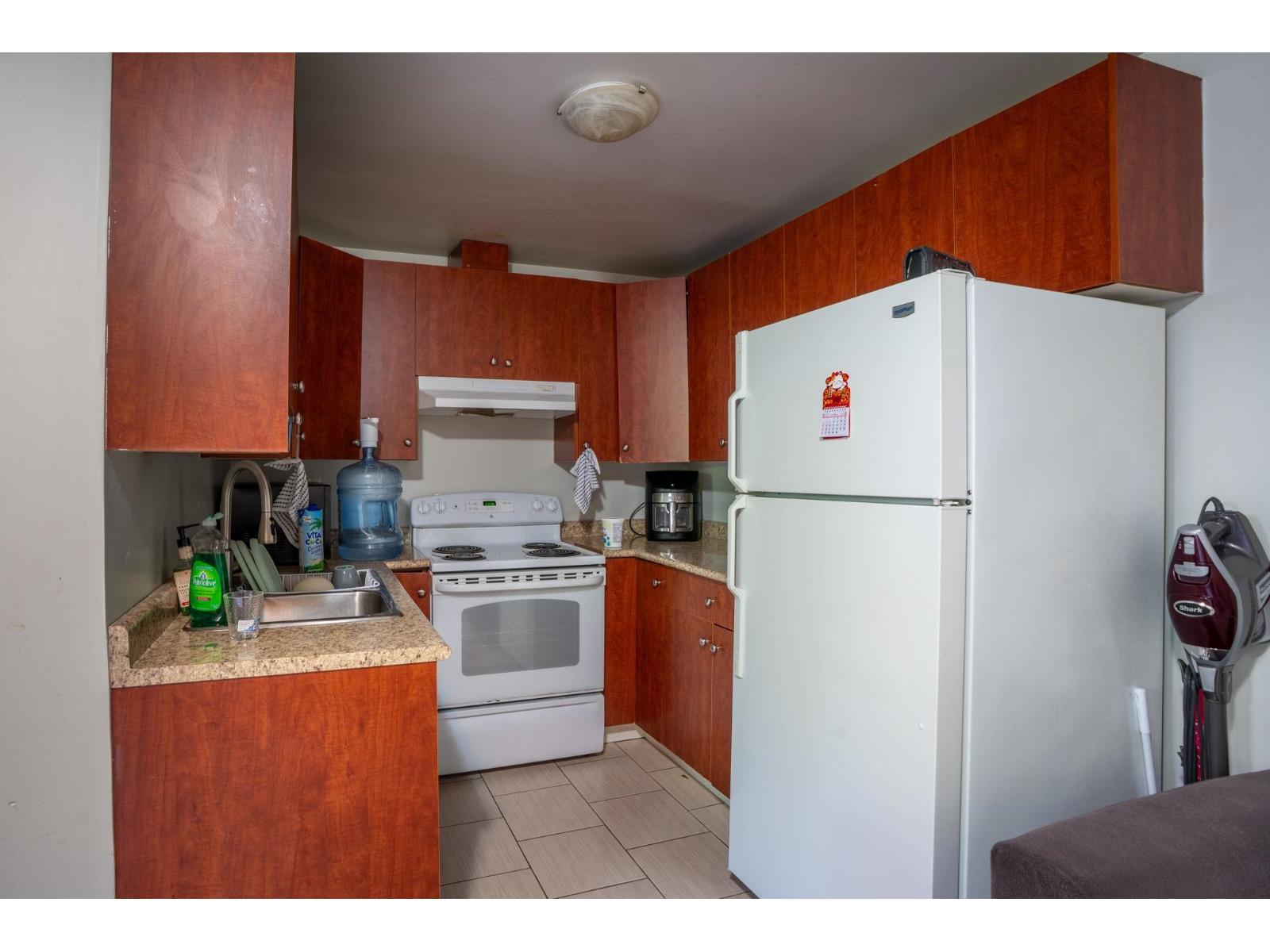 6287 148a Street Property Photo 25