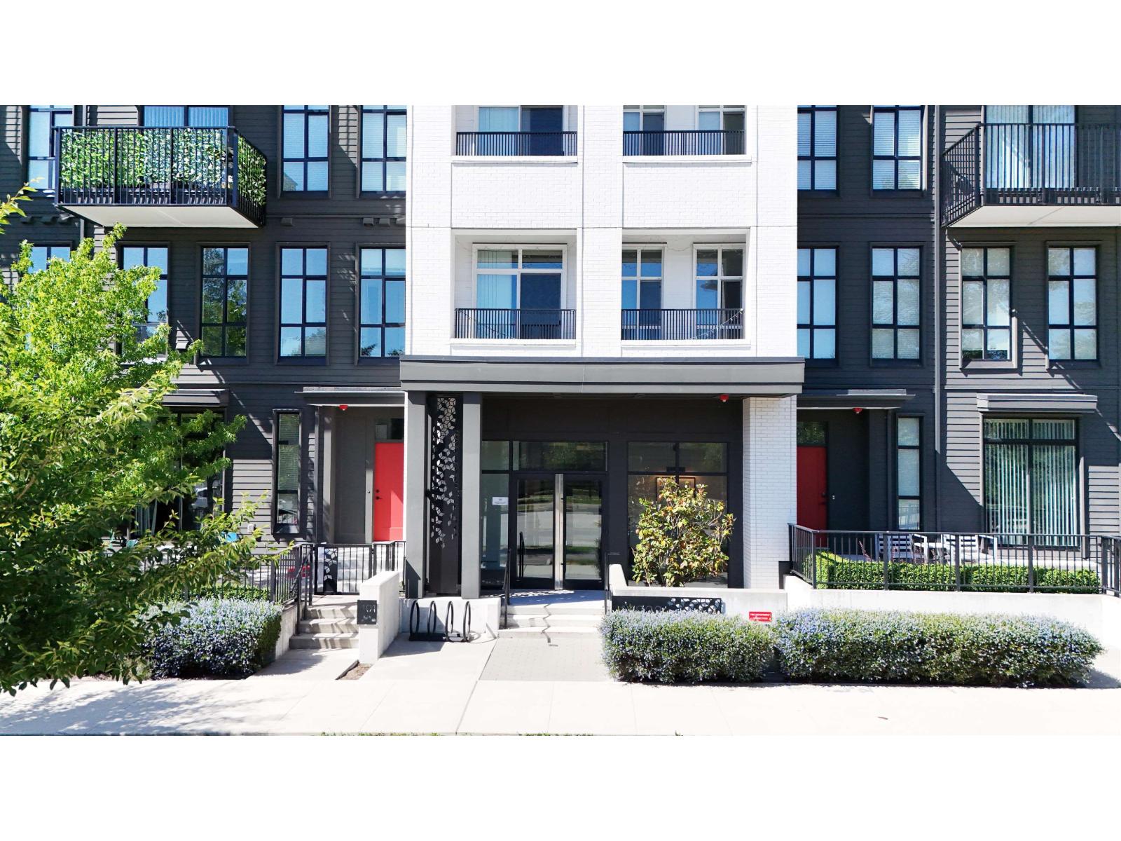 304 13963 105 BOULEVARD Property Photo 1